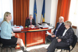 Februarie 2015, reprezentanții FSSR sunt invitați de dl. senator Ion Luchian la discuții pe tema echivalării asistentelor medicale